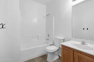 455 S Mesa Dr, Mesa, AZ 85210 - Photo 20