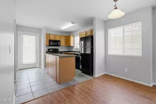 455 S Mesa Dr, Mesa, AZ 85210 - Photo 6