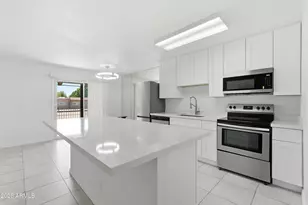 5525 E Thomas Rd, Phoenix, AZ 85018 - Photo 2