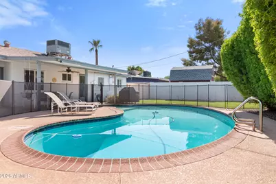 2534 E Meadowbrook Avenue, Phoenix, AZ 85016 - Photo 26