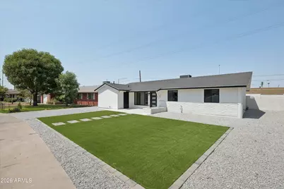 12240 N 26th Drive, Phoenix, AZ 85029 - Photo 2