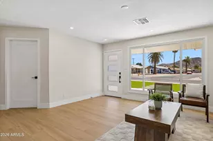 12240 N 26th Dr, Phoenix, AZ 85029 - Photo 6