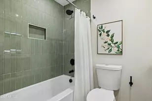 12240 N 26th Dr, Phoenix, AZ 85029 - Photo 34