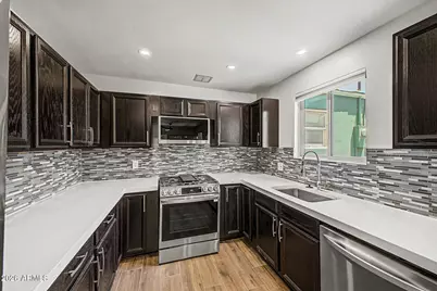 521 W Mariposa Street #2, Phoenix, AZ 85013 - Photo 8