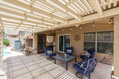 10405 W Patrick Lane, Peoria, AZ 85383 - Photo 18