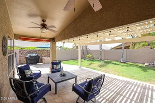 10405 W Patrick Ln, Peoria, AZ 85383 - Photo 16
