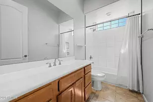 1902 E Desert Ln, Phoenix, AZ 85042 - Photo 30
