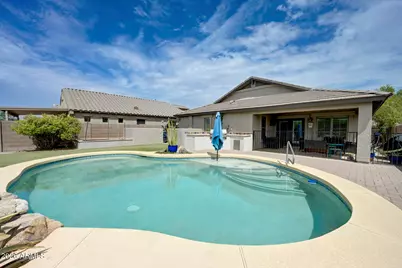 41389 W Hayden Drive, Maricopa, AZ 85138 - Photo 10