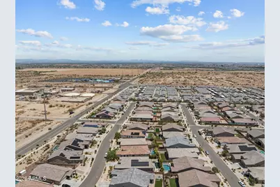 18951 W Shaw Butte Drive, Surprise, AZ 85388 - Photo 12