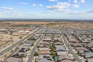 18951 W Shaw Butte Dr, Surprise, AZ 85388 - Photo 12