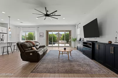 18951 W Shaw Butte Drive, Surprise, AZ 85388 - Photo 8