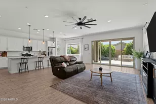18951 W Shaw Butte Dr, Surprise, AZ 85388 - Photo 12