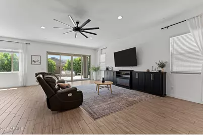 18951 W Shaw Butte Drive, Surprise, AZ 85388 - Photo 4