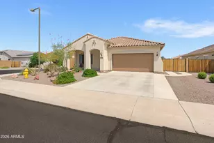 25996 W Tonopah Dr, Buckeye, AZ 85396 - Photo 2