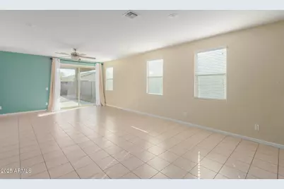 12329 W State Avenue, Glendale, AZ 85307 - Photo 4