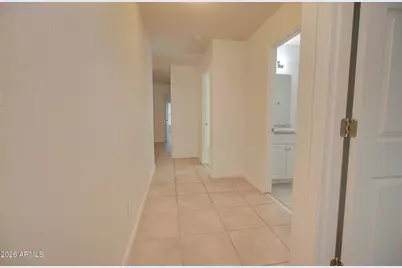 112 W Watson Place, Casa Grande, AZ 85122 - Photo 8