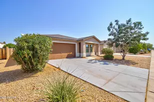 112 W Watson Pl, Casa Grande, AZ 85122 - Photo 2