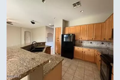 26216 N 73rd Avenue, Peoria, AZ 85383 - Photo 8