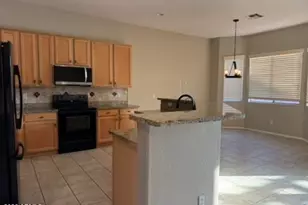 26216 N 73rd Ave, Peoria, AZ 85383 - Photo 4