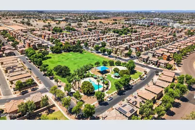 2012 N 78th Glen, Phoenix, AZ 85035 - Photo 26