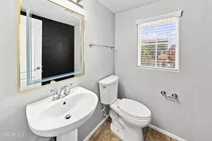 2012 N 78th Glen, Phoenix, AZ 85035 - Photo 32