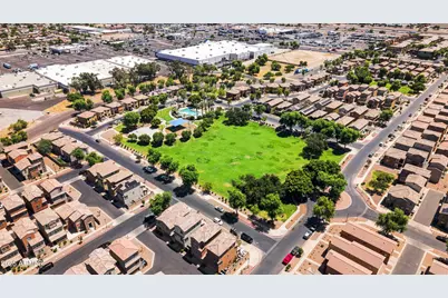 2012 N 78th Glen, Phoenix, AZ 85035 - Photo 22