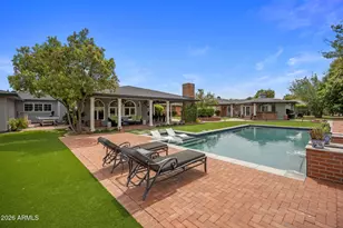 334 E Glenn Dr, Phoenix, AZ 85020 - Photo 40