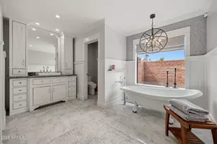 334 E Glenn Dr, Phoenix, AZ 85020 - Photo 44