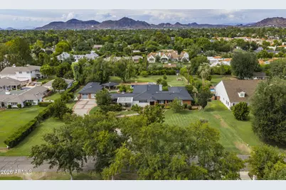 334 E Glenn Drive, Phoenix, AZ 85020 - Photo 36
