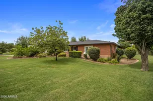 334 E Glenn Dr, Phoenix, AZ 85020 - Photo 84