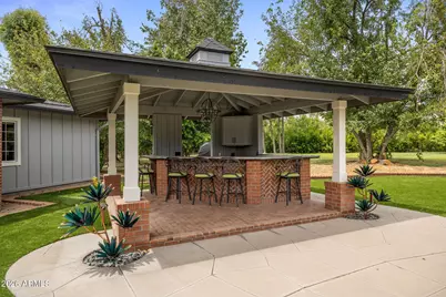 334 E Glenn Drive, Phoenix, AZ 85020 - Photo 50