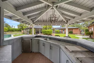 334 E Glenn Dr, Phoenix, AZ 85020 - Photo 80