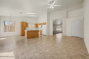 851 W Palo Verde St, Gilbert, AZ 85233 - Photo 10