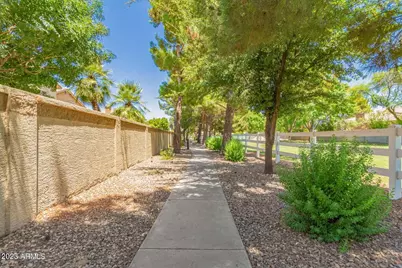 2683 W Ivanhoe Street, Chandler, AZ 85224 - Photo 10