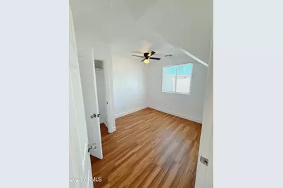 13028 W Greenway Road, Surprise, AZ 85374 - Photo 36