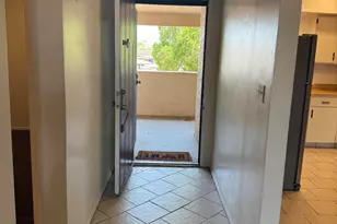 10828 N Biltmore Dr, Phoenix, AZ 85029 - Photo 2