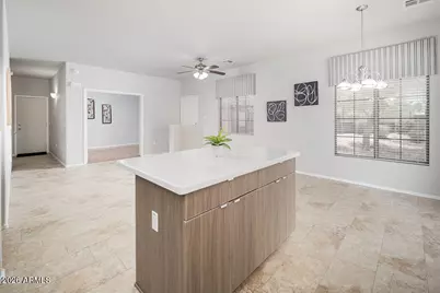 440 N 169th Avenue, Goodyear, AZ 85338 - Photo 10