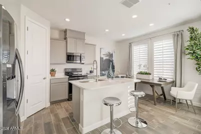 1255 N Arizona Avenue #1304, Chandler, AZ 85225 - Photo 4