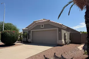 1041 W Saragosa St, Chandler, AZ 85224 - Photo 2