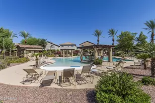 2163 W Scully Dr, Phoenix, AZ 85023 - Photo 36