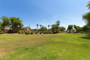 2163 W Scully Dr, Phoenix, AZ 85023 - Photo 62