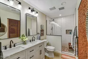 6637 E Oak St, Scottsdale, AZ 85257 - Photo 12