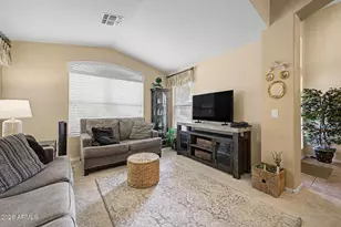 2152 E Kempton Rd, Chandler, AZ 85225 - Photo 4