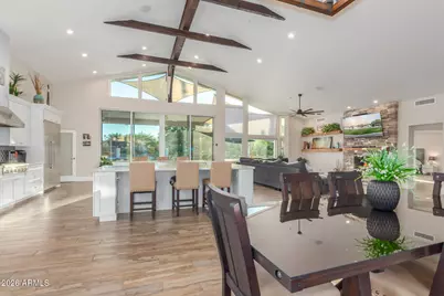 4640 N 66th Street, Scottsdale, AZ 85251 - Photo 16