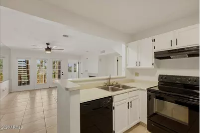 4901 S Calle Los Cerros Drive #103, Tempe, AZ 85282 - Photo 10