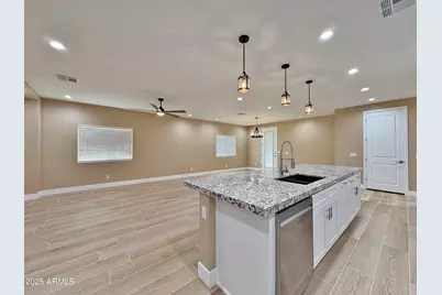 1567 N Himosa Drive, Casa Grande, AZ 85122 - Photo 8