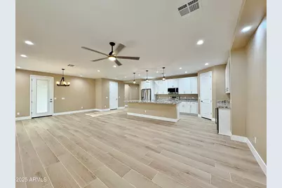 1567 N Himosa Drive, Casa Grande, AZ 85122 - Photo 6