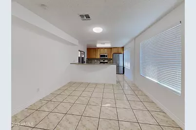 2402 W Altadena Avenue, Phoenix, AZ 85029 - Photo 2