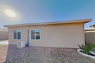 2402 W Altadena Ave, Phoenix, AZ 85029 - Photo 12