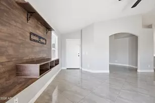 3626 W Saguaro Park Ln, Glendale, AZ 85310 - Photo 4